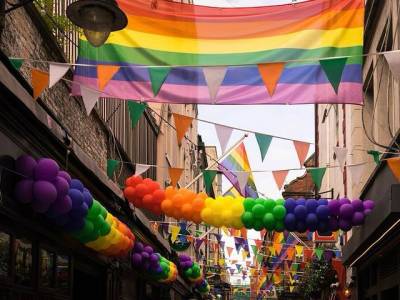 Integrantes de la comunidad LGBTTQ+ se registran para candidaturas en Morena