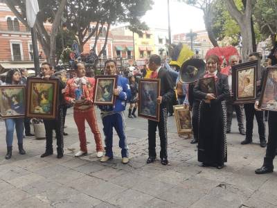 Músicos de El Alto llegan al Zócalo en su Día
