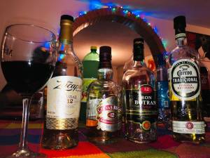 Jura ERP que no habrá permisos para venta de alcohol cerca de escuelas