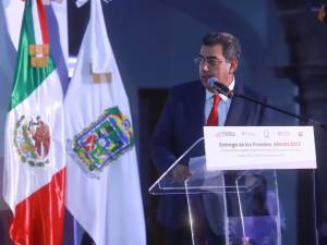 Acompañará Gobierno de Puebla a universidades para el diseño y mejoramiento de políticas públicas