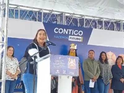En marcha Feria de la Rosca en Comac