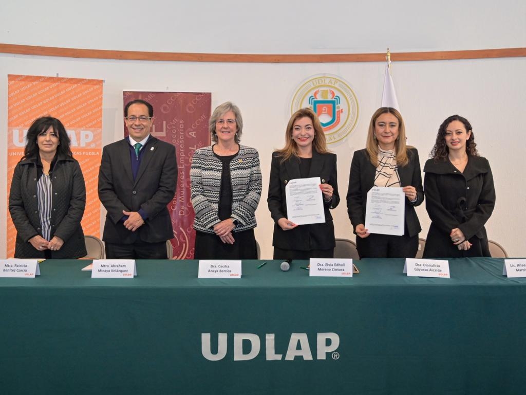 UDLAP y el CCME Capitulo Puebla, signan convenio de colaboración