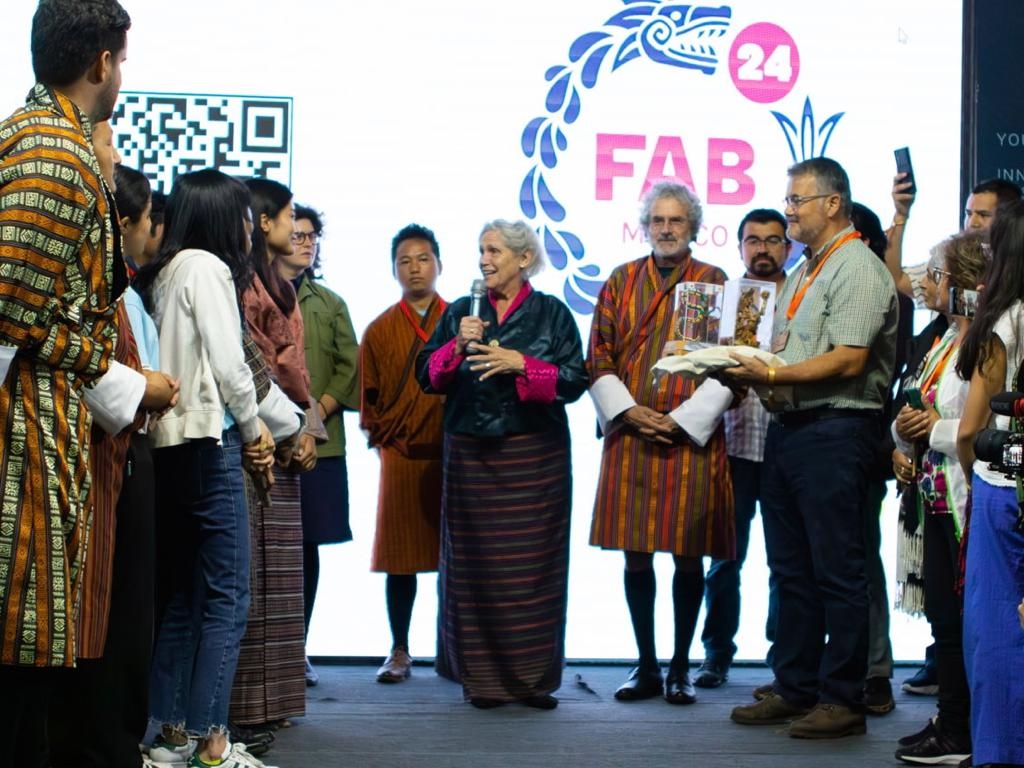Destaca IBERO Puebla en la ‘Reunión Mundial de Fab Labs’en Bután