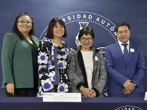 Ratifica Rectora Lilia Cedillo su compromiso académico, cultural y deportivo con la Preparatoria Alfonso Calderón