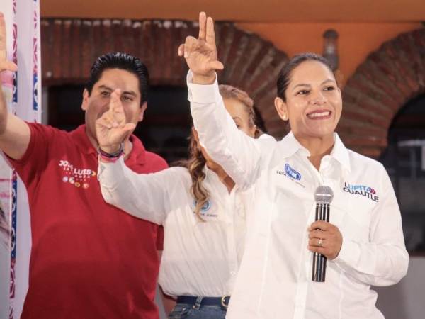 Lupita Cuautle cierra campaña en la colonia Concepcion Guadalupe