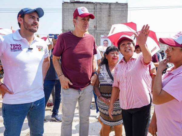Participa Pepe Chedraui en jornada integral de limpieza en la Casa del Pueblo en Nuevo Plan de Ayala
