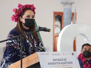 En Ahuacatlán, SEDIF realiza &quot;Martes Ciudadano&quot; para apoyar a población vulnerable