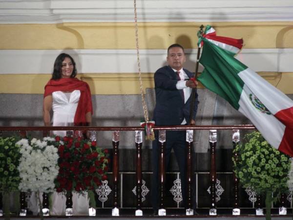 Encabezó Mundo Tlatehui Grito de Independencia en San Andrés Cholula