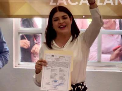 Recibe Bety Sánchez constancia como Presidenta Municipal Electa de Zacatlán