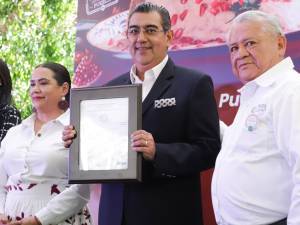 Preside Sergio Salomón inicio de la &quot;Temporada del Chile en Nogada 2024&quot;