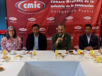 El apoyo crediticio es crucial para la construcción: Vargas Constantini