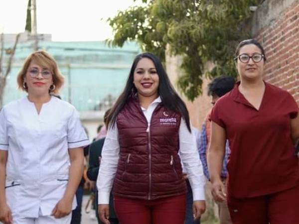 Ofrece Tonantzin Fernández gestionar la construcción de un hospital en San Pedro Cholula