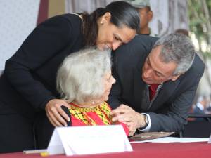 Gobierno de la Ciudad se une al 2° Festival Revolucionario y a la entrega de la medalla &quot;Carmen Serdán&quot; a Elena Poniatowska