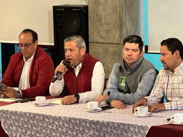 Suman 20 denuncias en contra de ERP y Mario Riestra por presuntos actos anticipados de campaña