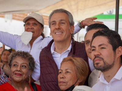 Pepe Chedraui entabla diálogo con habitantes de la Junta Auxiliar de San Pablo Xochimehuacan