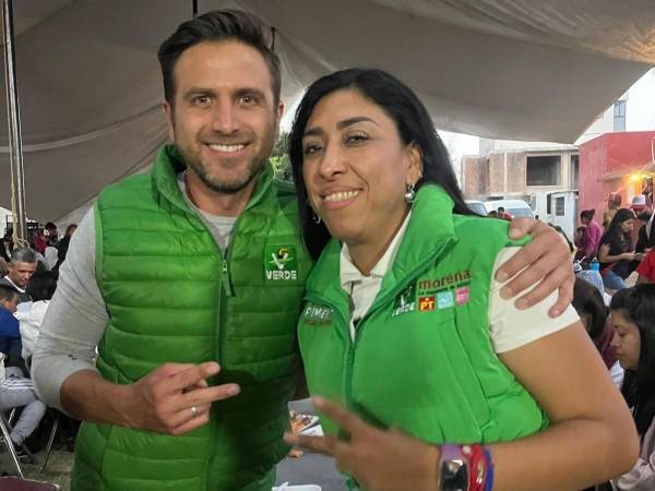 Norma Pimentel se reúne con simpatizantes de Morena en San Jerónimo Caleras