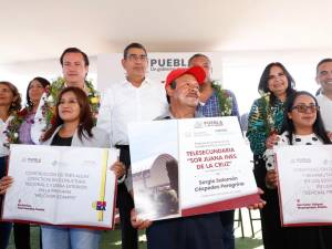 Con construcción y rehabilitación de carreteras, Sergio Salomón impulsa desarrollo de Puebla 