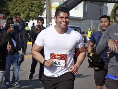 Todo un éxito carrera de 3 y 5 km en Cuautlancingo 