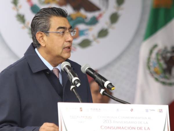 Preside Sergio Salomón ceremonia por la Consumación de la Independencia de México