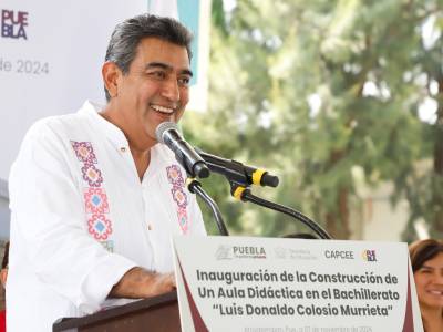 Tiene Puebla un gobierno estatal ocupado por la educación y el bienestar: Sergio Salomón