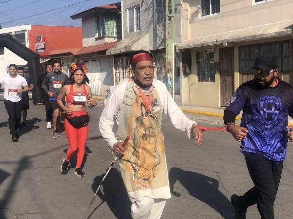 Un éxito carrera “Ánimas y Raíces” en Cuautlancingo