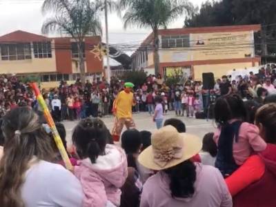 Entrega 2 mil 700 juguetes a niños de Coronango en el día de Reyes Magos