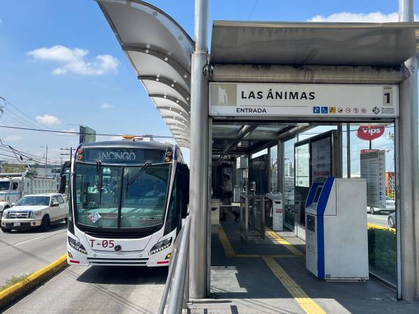 Carril confinado de RUTA en Federal a Atlixco, regresa a su uso exclusivo para Transporte Público