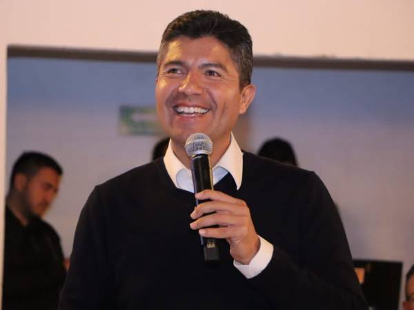 Piden a Lalo Rivera continuar y replicar programa de estancias infantiles en todo el estado