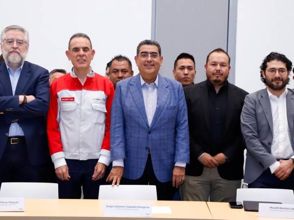 Acuerdo entre Audi y Sindicato, fortalece ambiente laboral en Puebla: Sergio Salomón