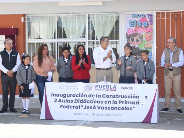 Las siguientes con docentes y padres de familia, gobierno de Sergio Salomón construye el futuro de generaciones