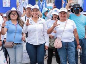 Lamenta Lupita Cuautle hechos de violencia en contra Eduardo Rivera