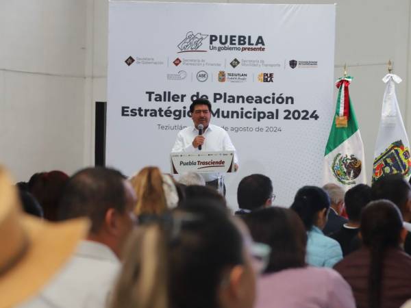 Con capacitación, gobierno estatal promueve paz social en Zacapoaxtla y Teziutlán