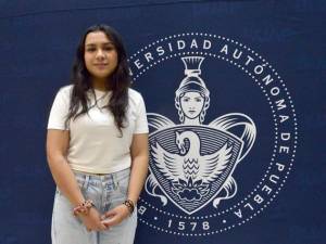 Estudiante BUAP diseña viscosímetro casero para medir la viscosidad en fluidos