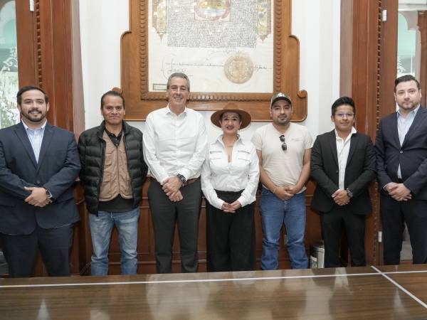 Se reúne Pepe Chedraui con representantes de Segalmex