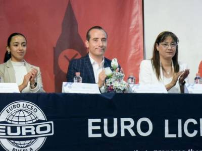 Asiste Mario Riestra a la inauguración del modelo de las Naciones Unidas en el Colegio Euroliceo