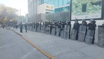 Blindan FGE ante marchas por el Día Internacional de la Mujer