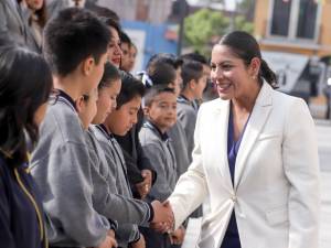 Encabeza Lupita Cuautle la primera ceremonia cívica del Ayuntamiento de San Andrés Cholula 2024 -2027