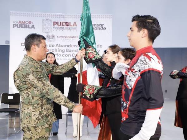 Abandera Gobierno de Puebla a jóvenes de “All Star Marching Band”