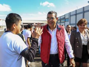 Preside Sergio Salomón inicio de construcción del techado de la cancha de usos múltiples en el Centro Escolar “Presidente Manuel Ávila Camacho”