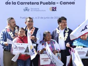 Inicia ampliación carretera Puebla-Canoa y entrega de apoyos del Bienestar