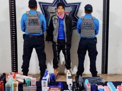 Detiene SSP a hombre por robo a farmacia en el Centro Histórico