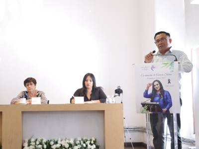 Rinde Congreso homenaje a Aurora Sierra por primer aniversario luctuoso