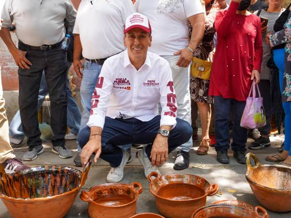 Pepe Chedraui celebra los 493 años de la fundación de Puebla en el Barrio de La Luz y mantiene su compromiso de trabajar por ella