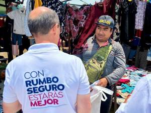 Ale Cañedo recorre el Mercado de San Pablo Xochimehuacán