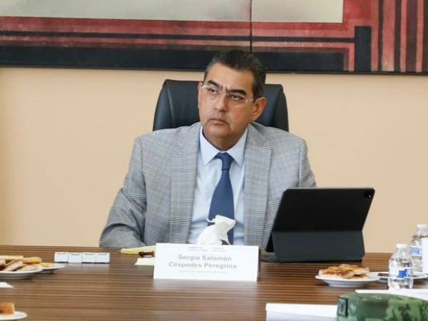 Confía Sergio Salomón en pronto acuerdo sobre relleno sanitario en Calpan