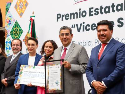 En Puebla, jóvenes cuentan con respaldo del Gobierno Estatal para alcanzar objetivos: Sergio Salomón