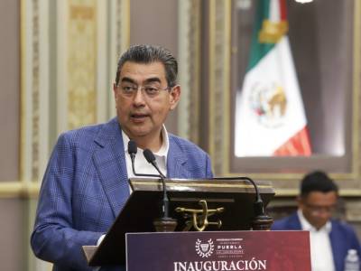 Asiste Sergio Salomón a la presentación del Canal del Congreso