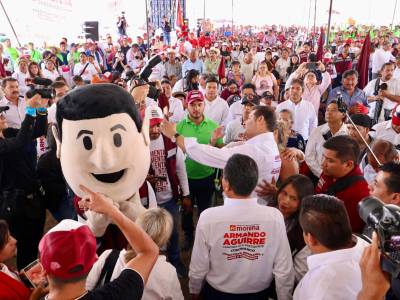 Apoyo a los estudiantes y obra participativa para habitantes de Coronango: Armenta