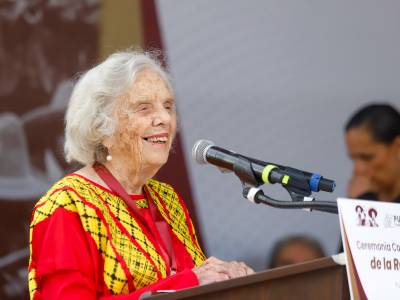 Lamenta Elena Poniatowska recorte presupuestal para la cultura en México