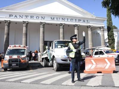 Sin incidentes transcurren festividades del &quot;Día de Muertos&quot; en la capital: Gobernación